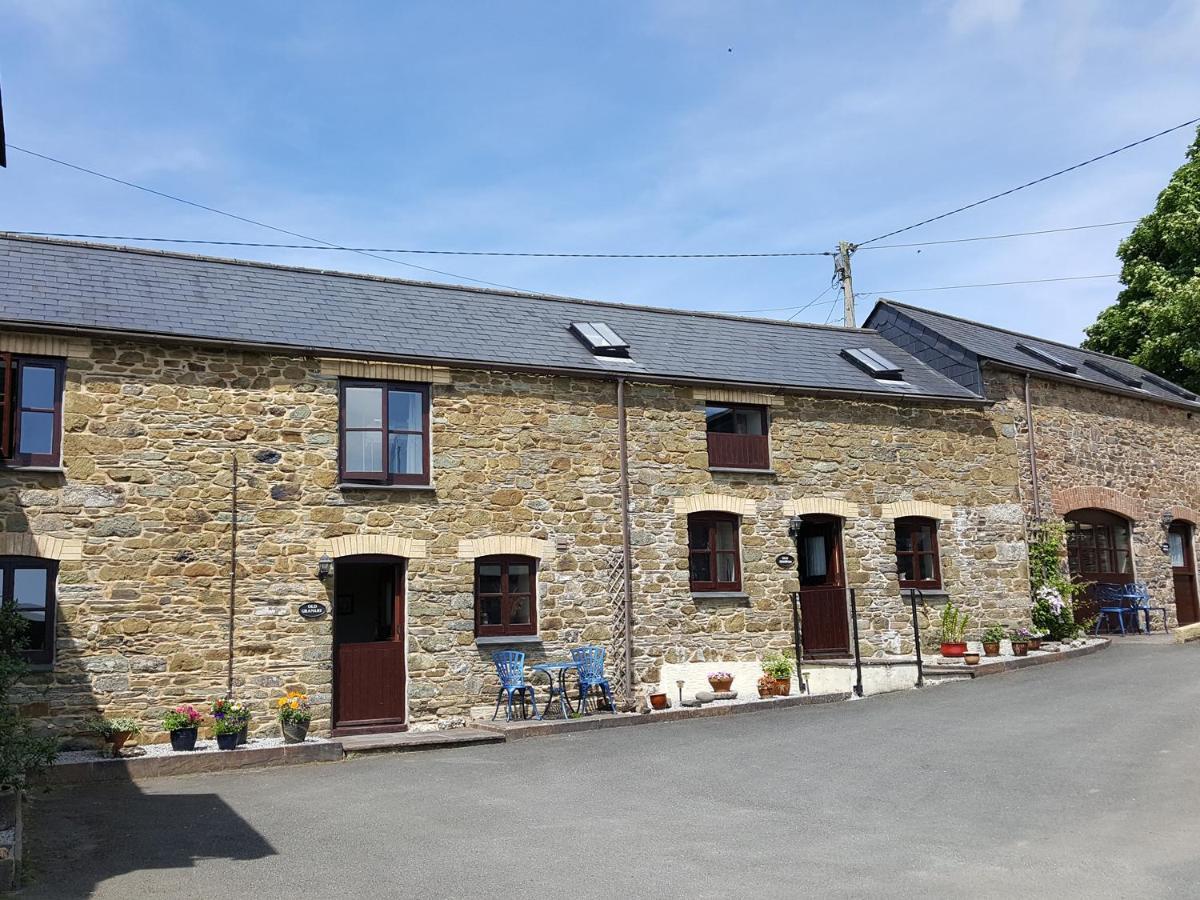 Villa The Old Granary Launceston Exterior foto